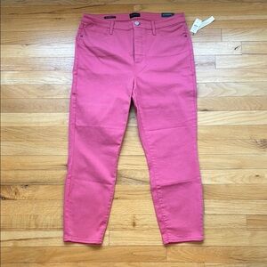 NWT Women's Talbots Pink/Coral Crop Jegging, size 10